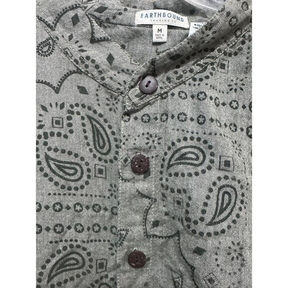 Earthbound Trading Co. Medium M Button Up Shirt Paisley Pattern Short Sleeve - Picture 6 of 7